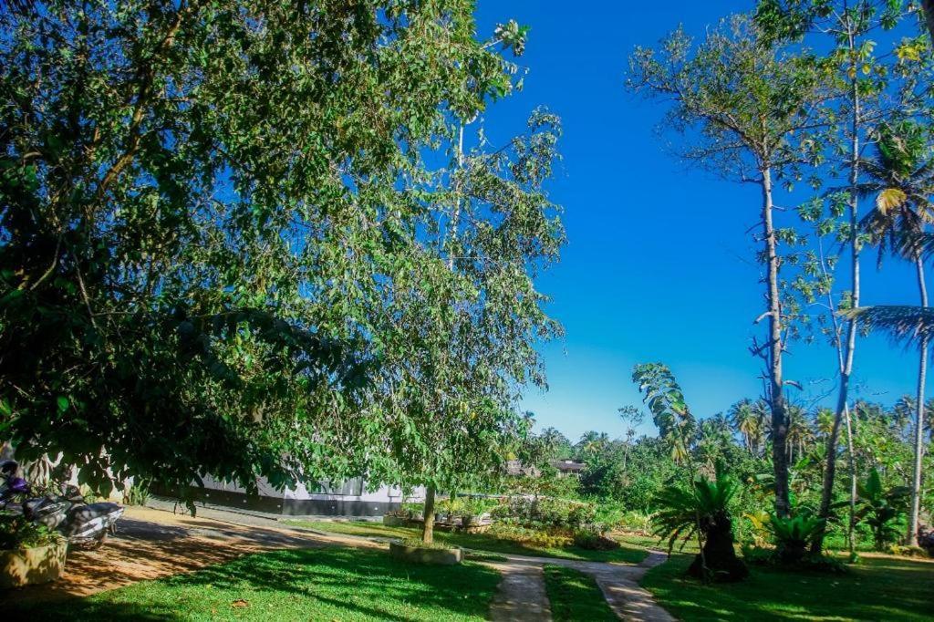 Aparthotel The Glade Weligama Exterior foto